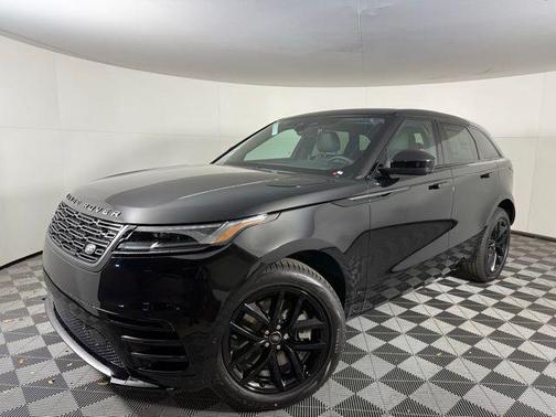 2026 Land Rover Range Rover Velar P250 SE R-Dynamic