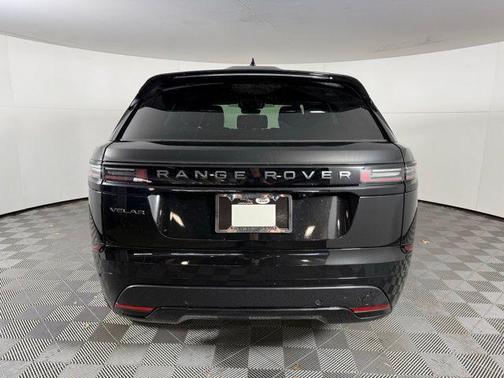 2026 Land Rover Range Rover Velar P250 SE R-Dynamic