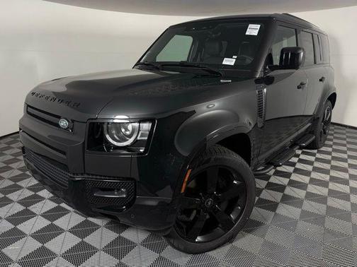 2025 Land Rover Defender 110 P400 X-Dynamic SE