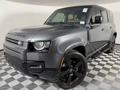 2025 Land Rover Defender 110 V8