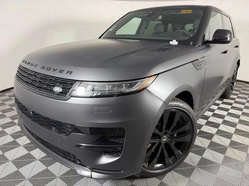 2025 Land Rover Range Rover Sport SE