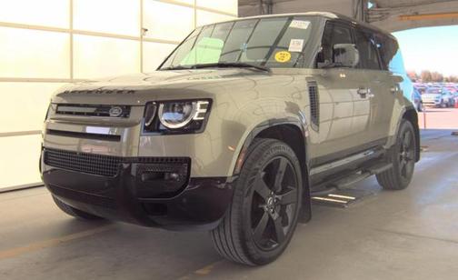 2025 Land Rover Defender 110 P500 X-Dynamic SE