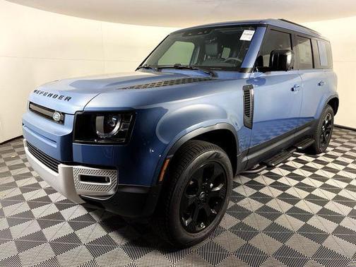 2025 Land Rover Defender 110 P300