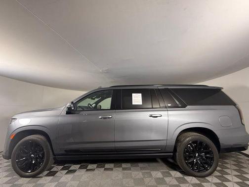 2021 Cadillac Escalade ESV Sport Platinum