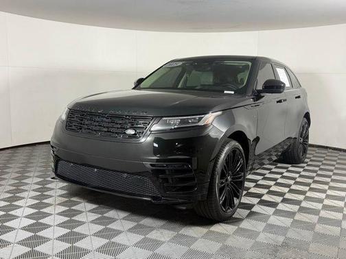 2025 Land Rover Range Rover Velar P250 SE R-Dynamic