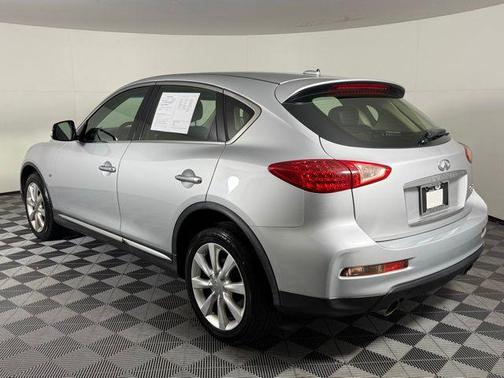 2017 INFINITI QX50 Base