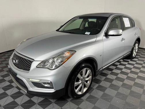 2017 INFINITI QX50 Base