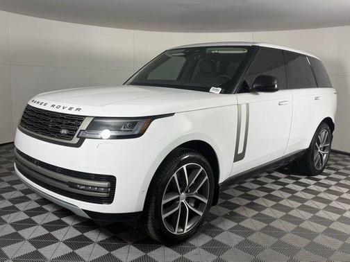 2025 Land Rover Range Rover P530 SE