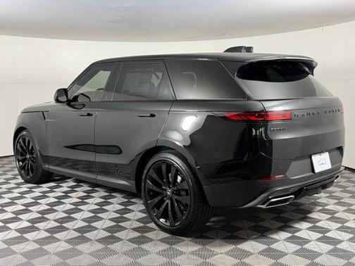 2025 Land Rover Range Rover Sport SE
