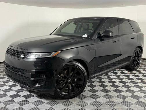 2025 Land Rover Range Rover Sport SE