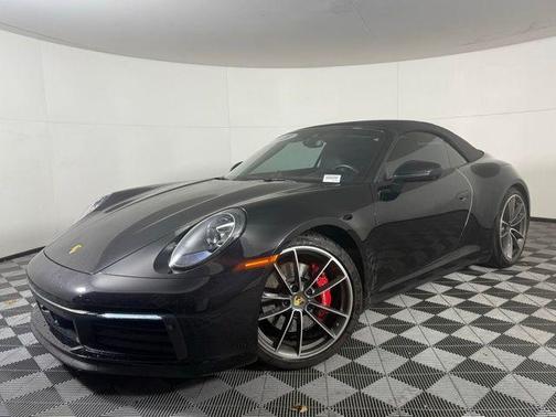 2020 Porsche 911 Carrera