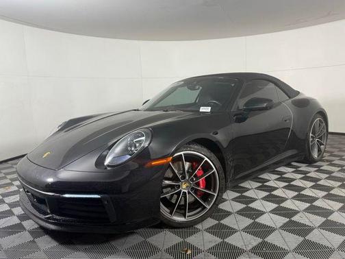 2020 Porsche 911 Carrera