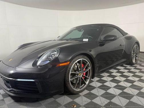 2020 Porsche 911 Carrera