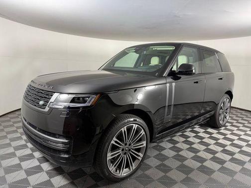 2025 Land Rover Range Rover P400 SE