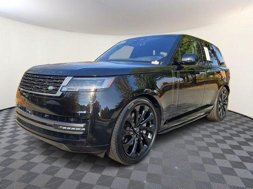2023 Land Rover Range Rover P530 SE