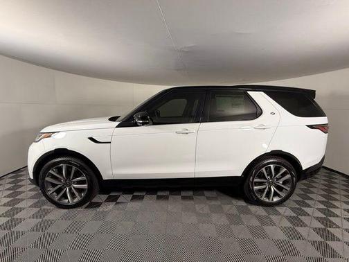 2025 Land Rover Discovery P360 Dynamic SE