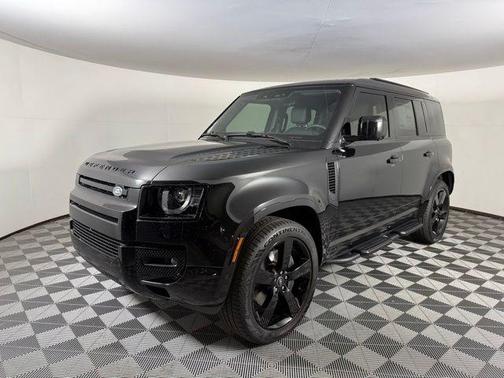 2025 Land Rover Defender 110 P400 X-Dynamic SE
