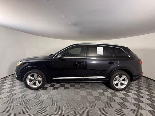 2020 Audi Q7 55 Premium