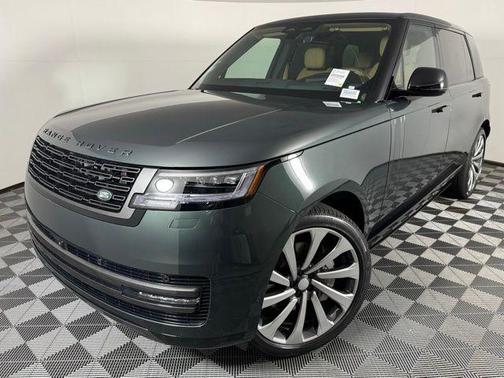 2025 Land Rover Range Rover P530 SE 7 Seat