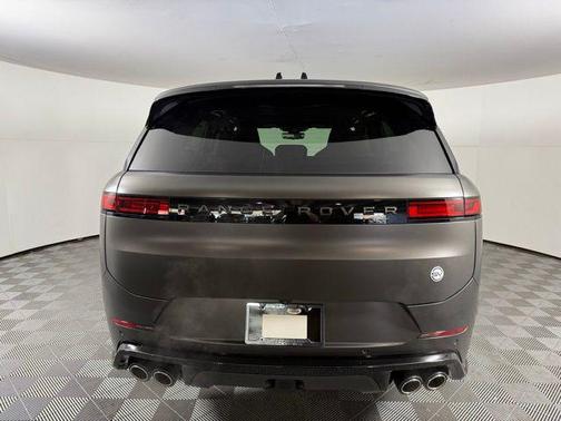 2025 Land Rover Range Rover Sport P635 SV Edition Two
