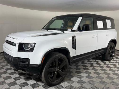 2023 Land Rover Defender 110 V8