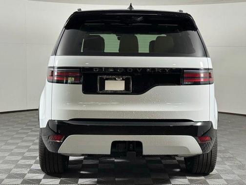 2025 Land Rover Discovery P360 Dynamic SE