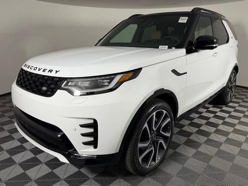 2025 Land Rover Discovery P360 Dynamic SE