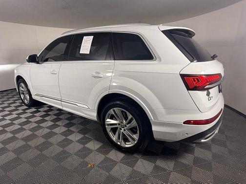 2020 Audi Q7 55 Premium Plus