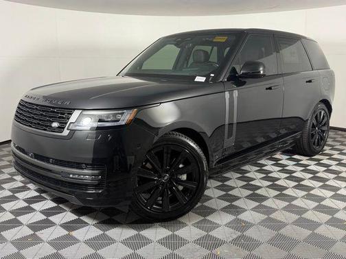 2025 Land Rover Range Rover P550e SE