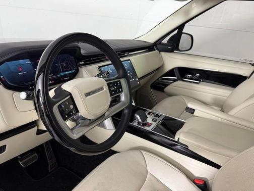 2023 Land Rover Range Rover P530 SE