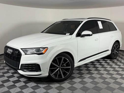 2022 Audi Q7 55 Prestige