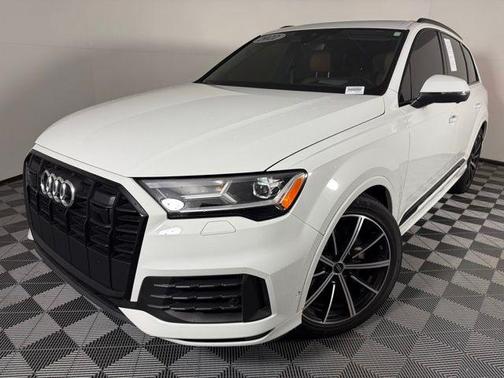 2022 Audi Q7 55 Prestige