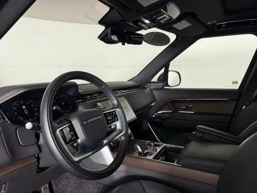 2023 Land Rover Range Rover Autobiography