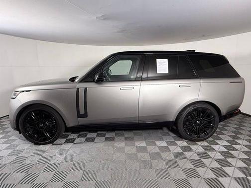 2023 Land Rover Range Rover Autobiography