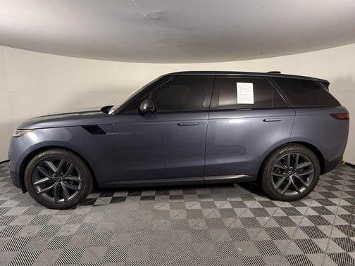 2023 Land Rover Range Rover Sport SE