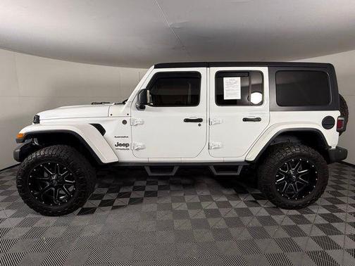 2019 Jeep Wrangler Unlimited Sahara