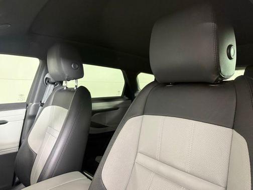 2023 Land Rover Range Rover Evoque R-Dynamic S