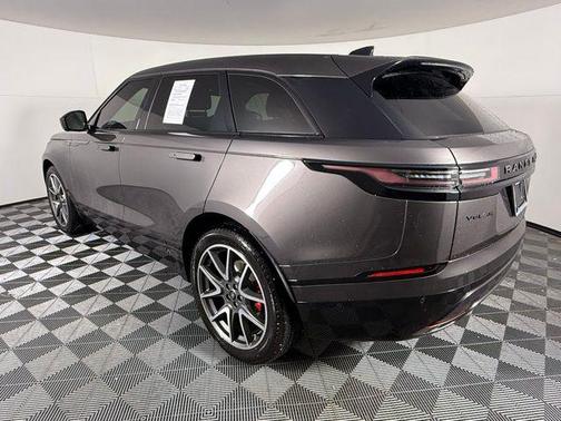 2025 Land Rover Range Rover Velar P250 SE R-Dynamic