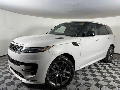 2025 Land Rover Range Rover Sport SE