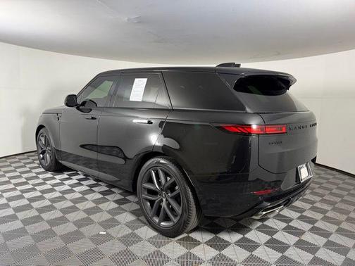 2024 Land Rover Range Rover Sport SE