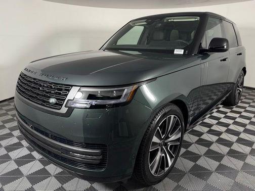 2025 Land Rover Range Rover P530 SE