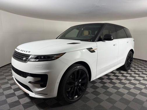 2025 Land Rover Range Rover Sport SE
