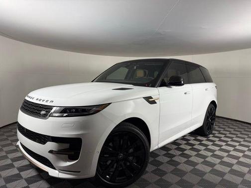 2025 Land Rover Range Rover Sport SE