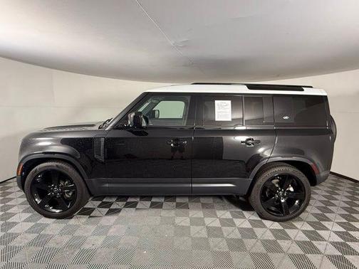 2024 Land Rover Defender 110 P300