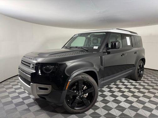 2024 Land Rover Defender 110 P300