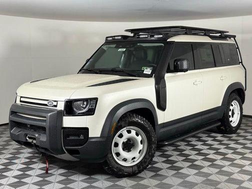 2024 Land Rover Defender 110 P300