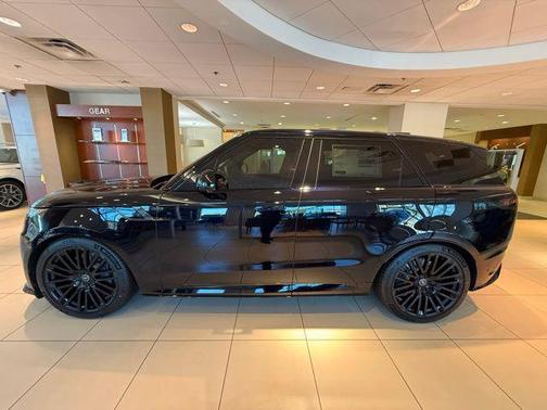2025 Land Rover Range Rover Sport P635 SV Edition Two