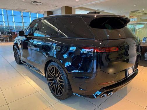 2025 Land Rover Range Rover Sport P635 SV Edition Two