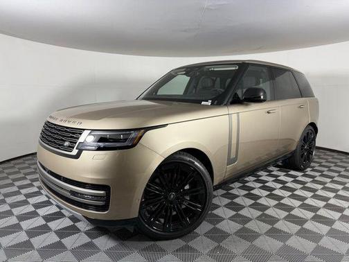 2025 Land Rover Range Rover P400 SE