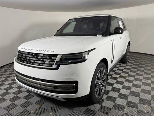 2023 Land Rover Range Rover P440e SE